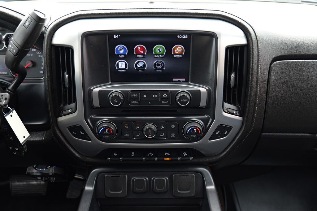 2015 GMC Sierra Image 32