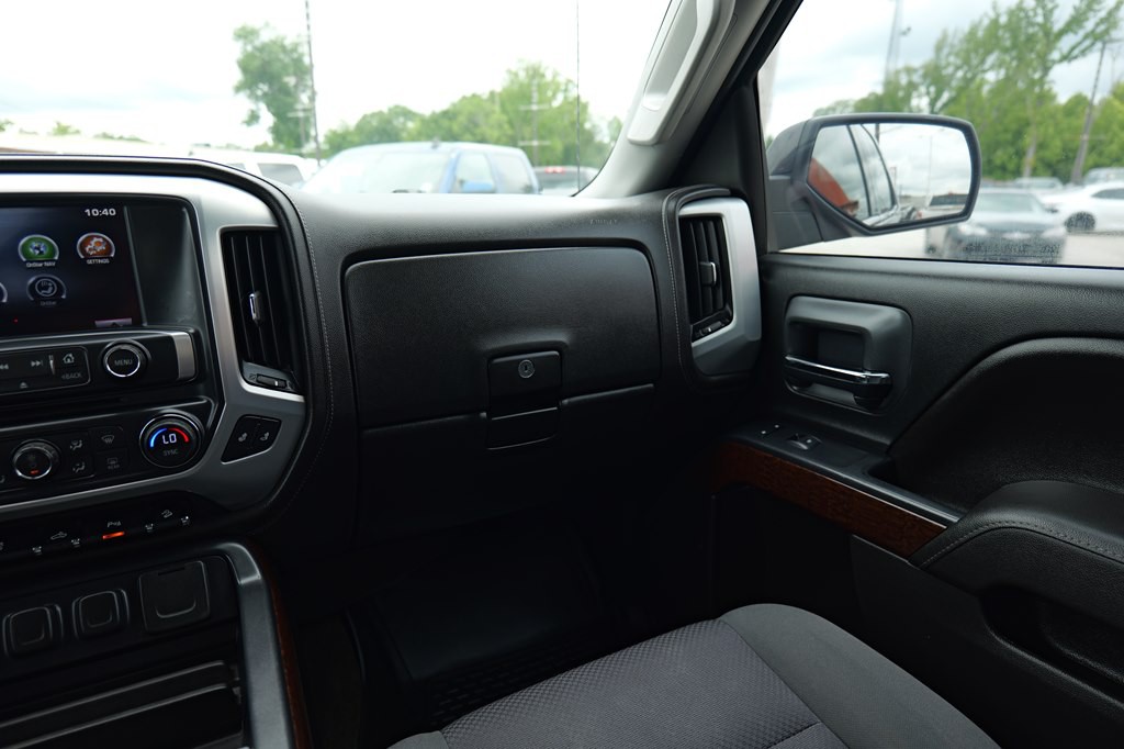 2015 GMC Sierra Image 43