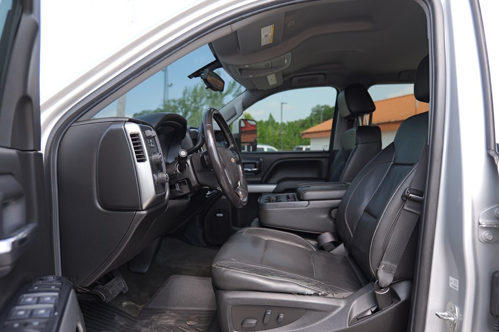 2018 Chevrolet Silverado 1500 Image 13