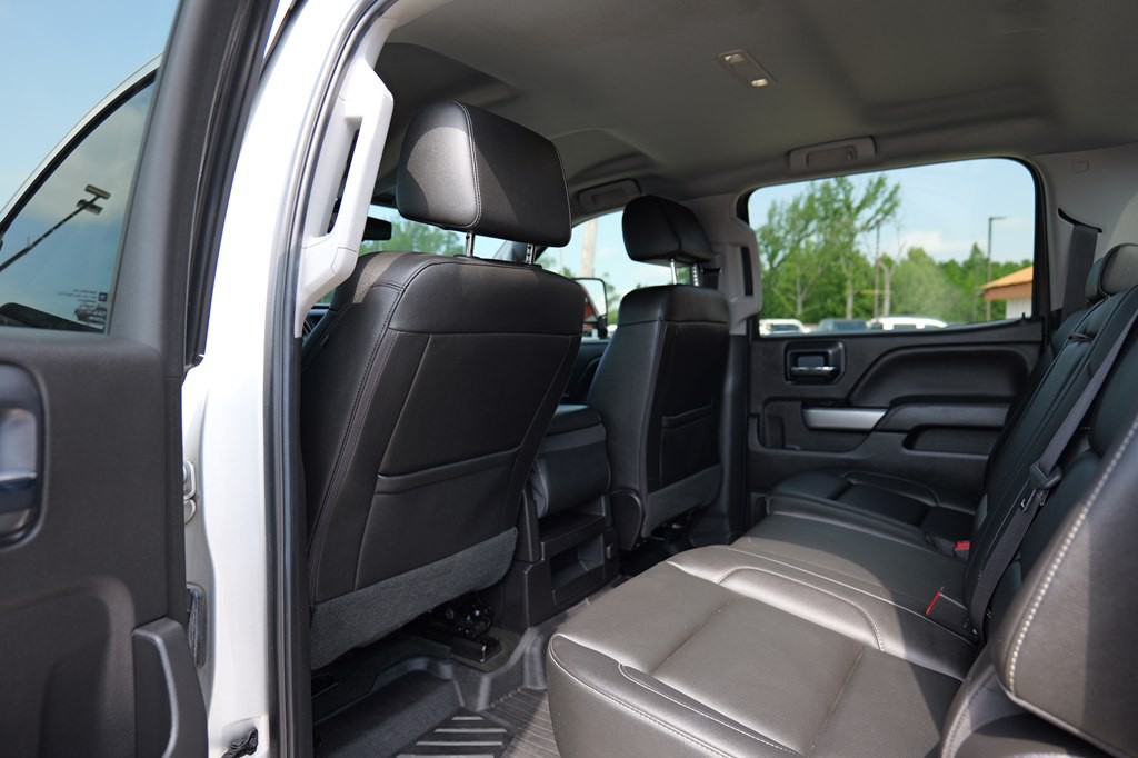2018 Chevrolet Silverado 1500 Image 16