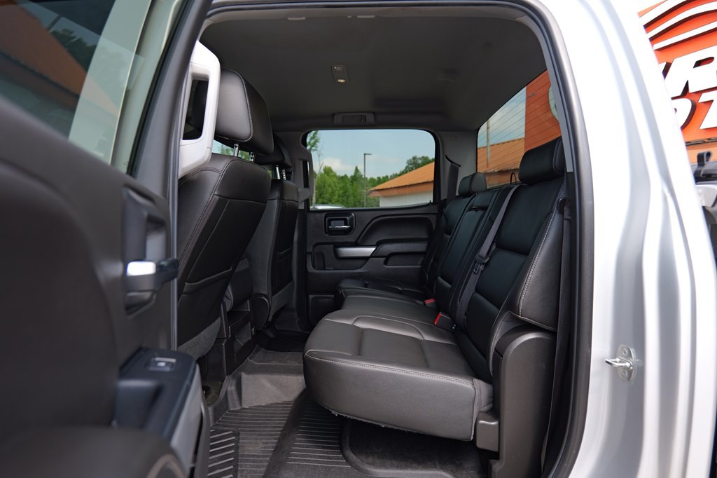 2018 Chevrolet Silverado 1500 Image 17