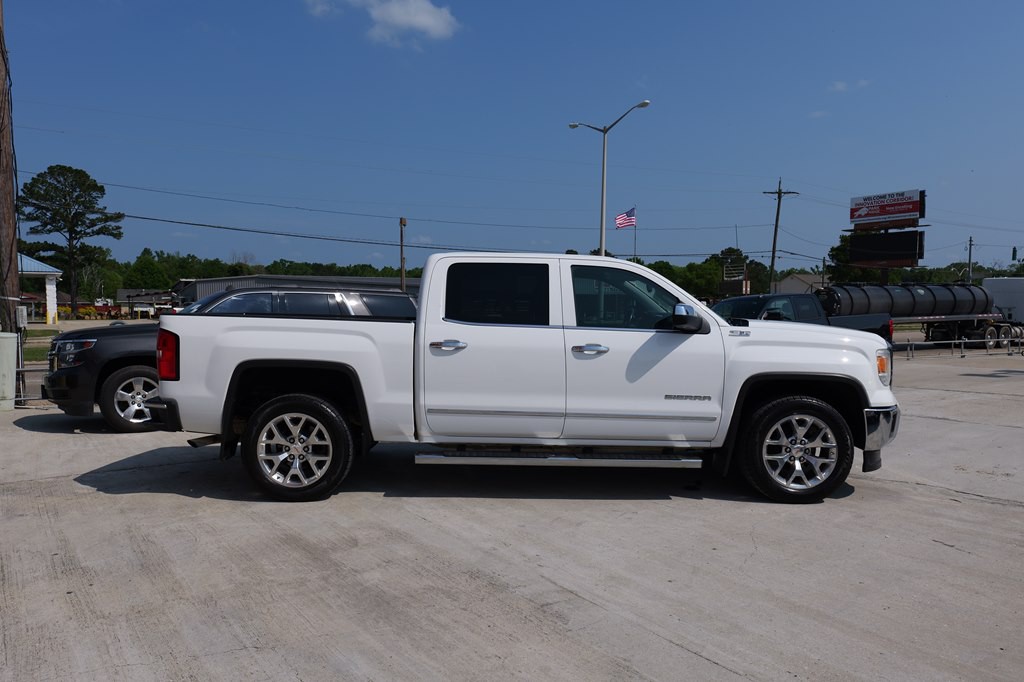 2015 GMC Sierra Image 4