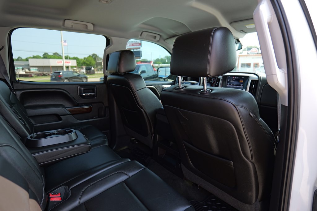 2015 GMC Sierra Image 22