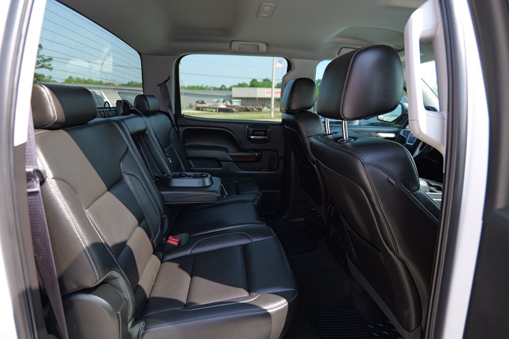 2015 GMC Sierra Image 23