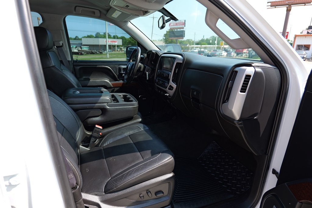 2015 GMC Sierra Image 26