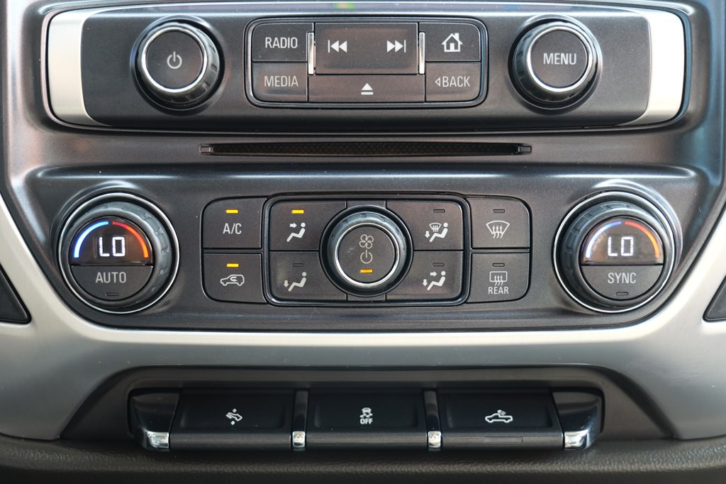 2015 GMC Sierra Image 40