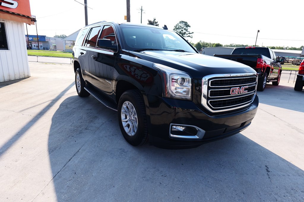 2017 GMC Yukon Image 3
