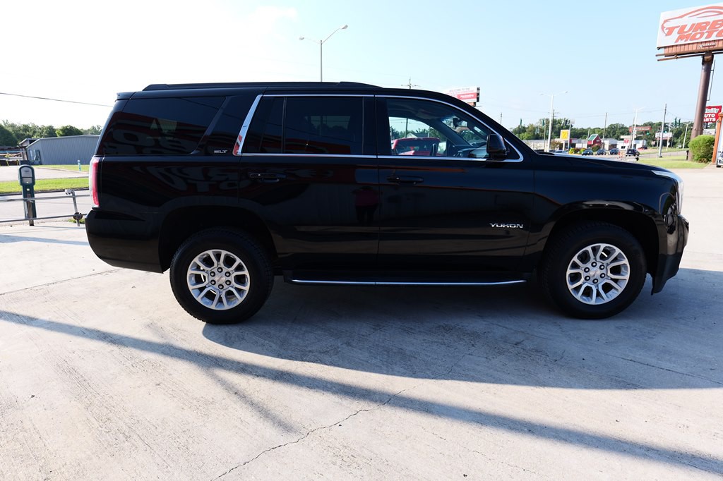 2017 GMC Yukon Image 4