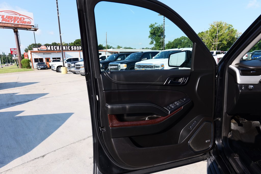 2017 GMC Yukon Image 12