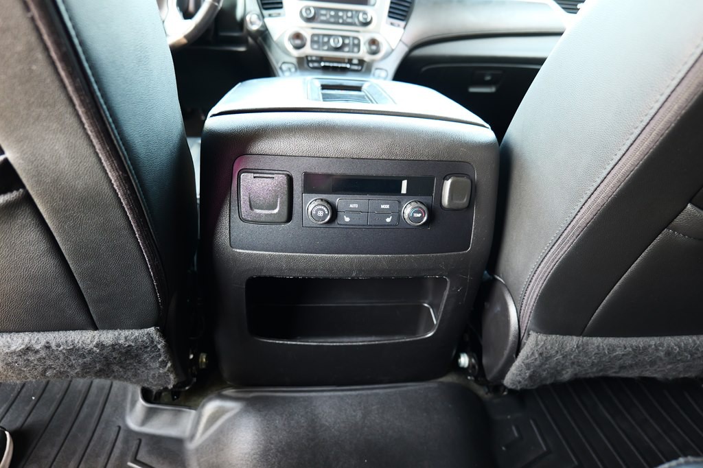 2017 GMC Yukon Image 35