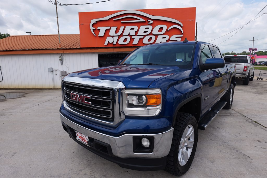 2015 GMC Sierra Image 1