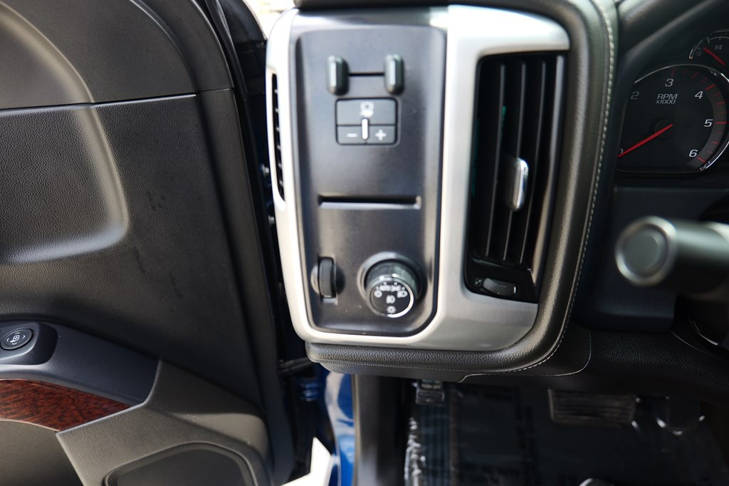 2015 GMC Sierra Image 14