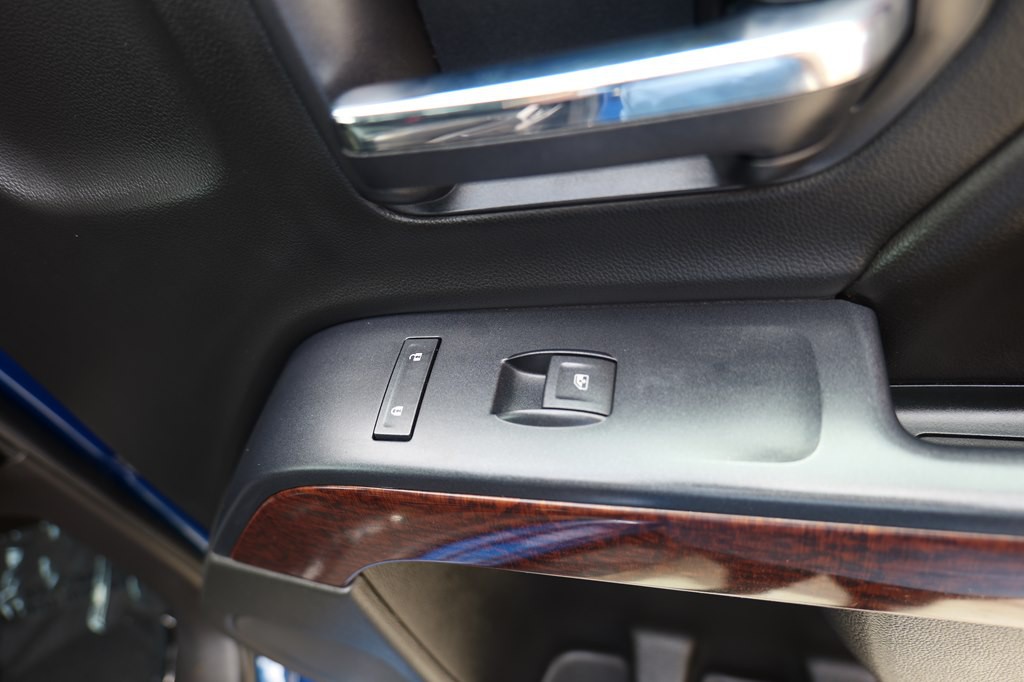 2015 GMC Sierra Image 39