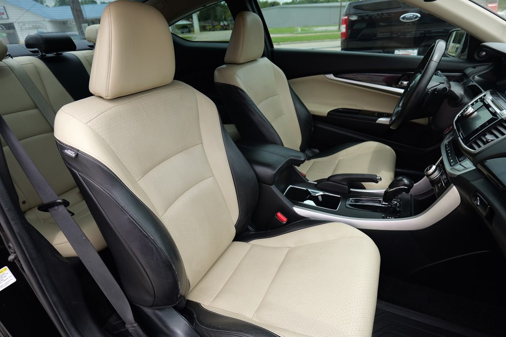 2015 Honda Accord Image 29