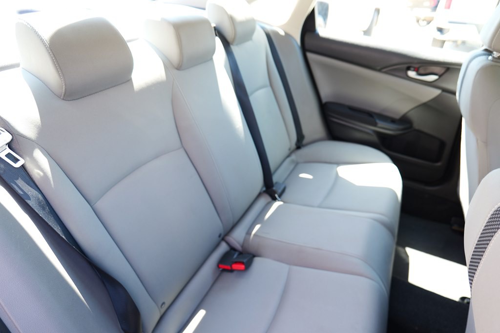 2020 Honda Civic Image 31
