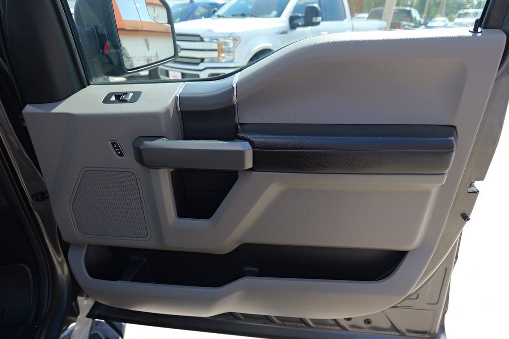 2017 Ford F-150 Image 26