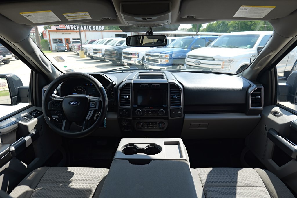 2017 Ford F-150 Image 38