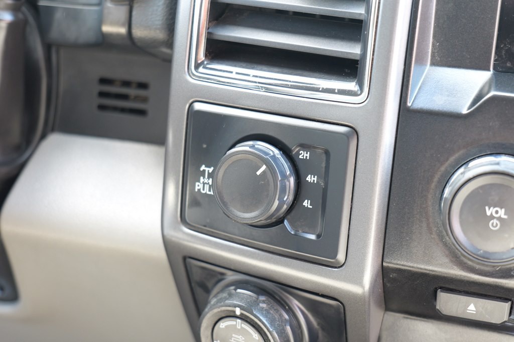 2017 Ford F-150 Image 41