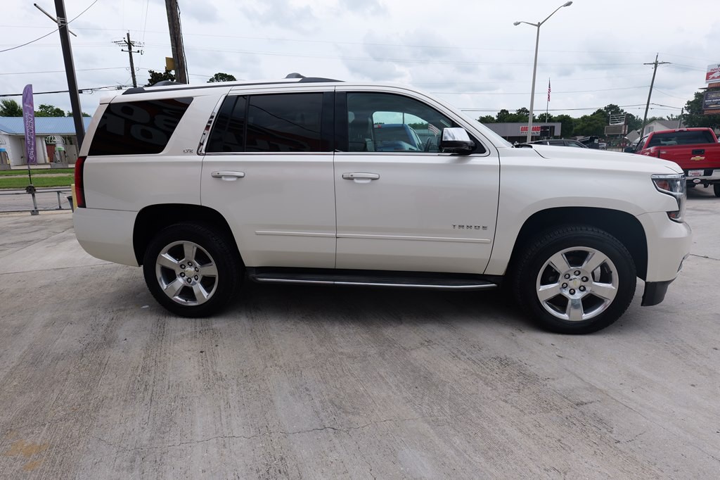 2015 Chevrolet Tahoe Image 4