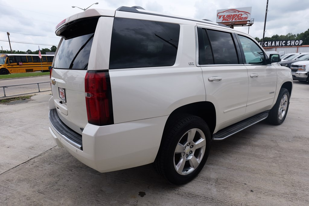 2015 Chevrolet Tahoe Image 5