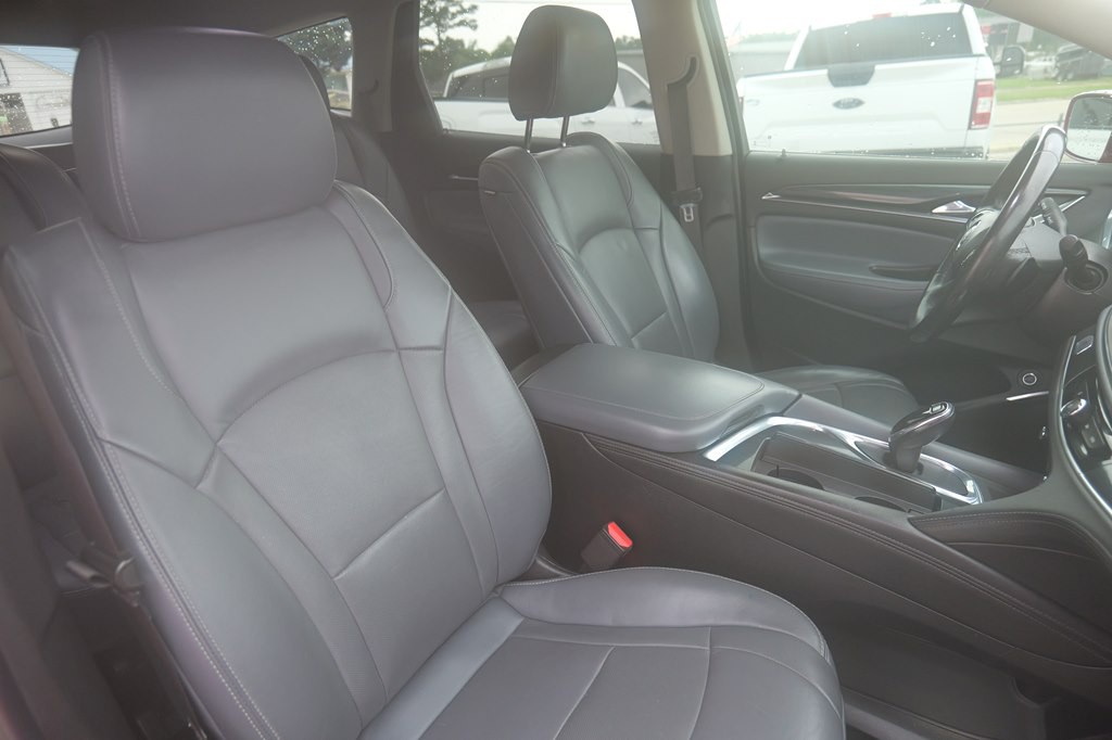 2019 Buick Enclave Image 39