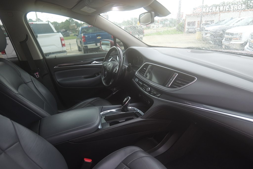 2019 Buick Enclave Image 40