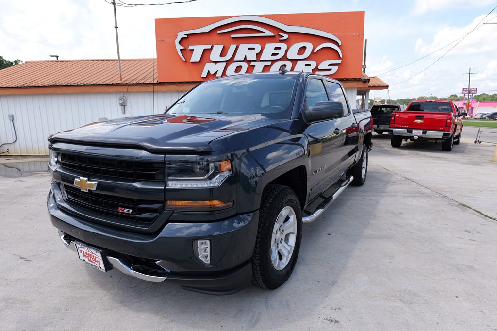 2018 Chevrolet Silverado 1500 Image 1