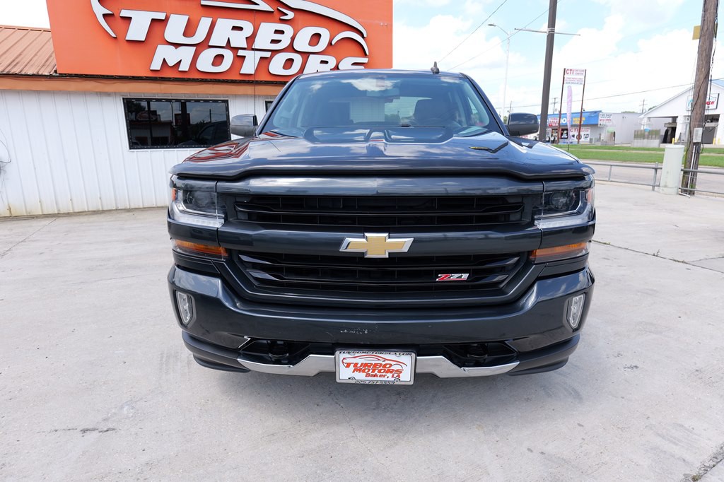 2018 Chevrolet Silverado 1500 Image 2