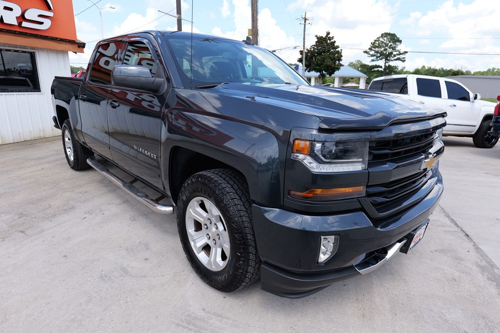 2018 Chevrolet Silverado 1500 Image 3