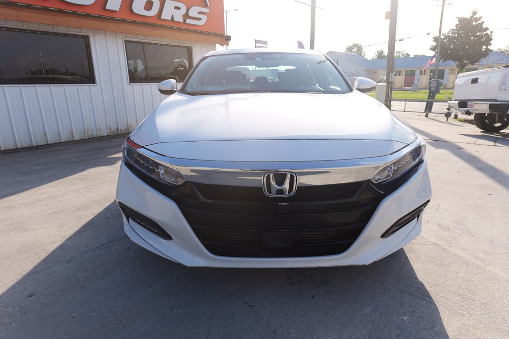 2018 Honda Accord Image 2