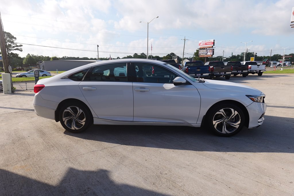 2018 Honda Accord Image 4