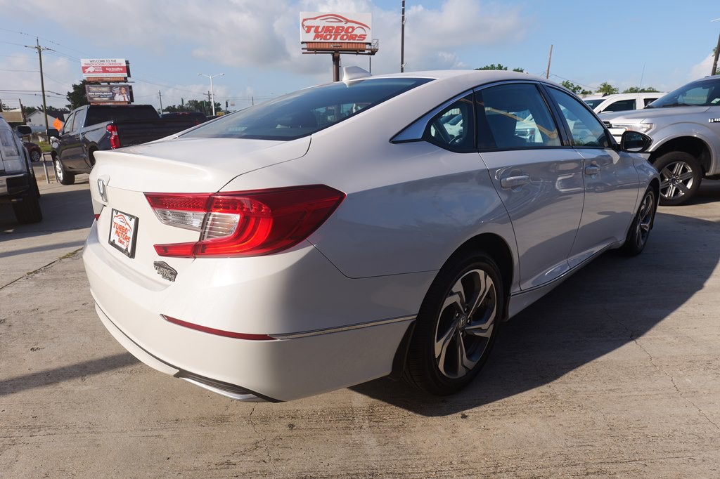 2018 Honda Accord Image 5