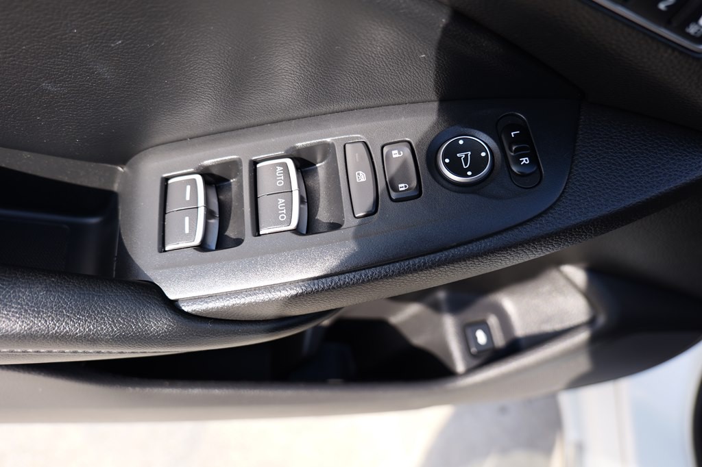 2018 Honda Accord Image 15