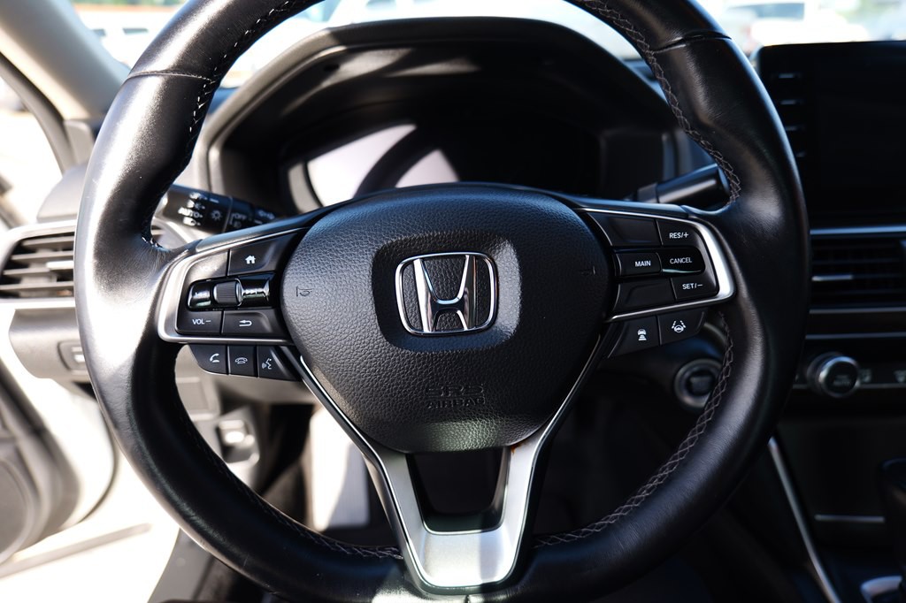 2018 Honda Accord Image 17