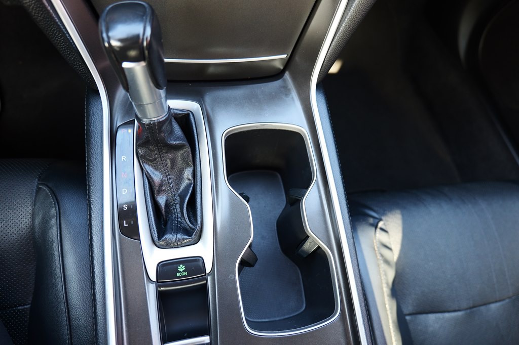 2018 Honda Accord Image 23