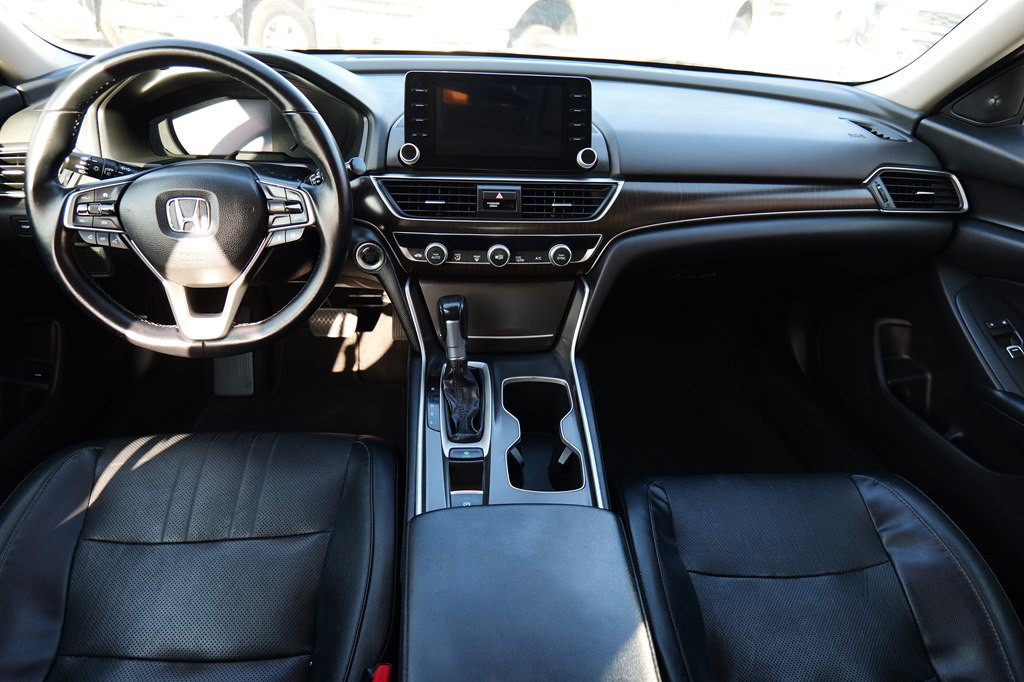 2018 Honda Accord Image 34