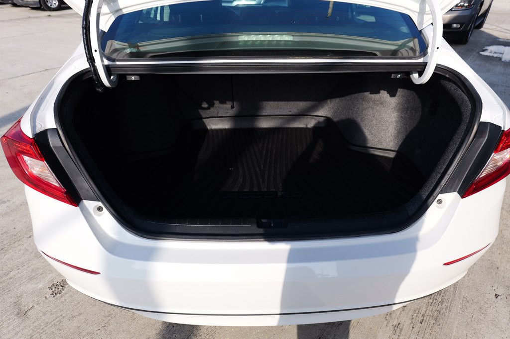 2018 Honda Accord Image 36