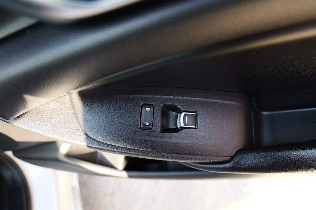 2018 Honda Accord Image 46