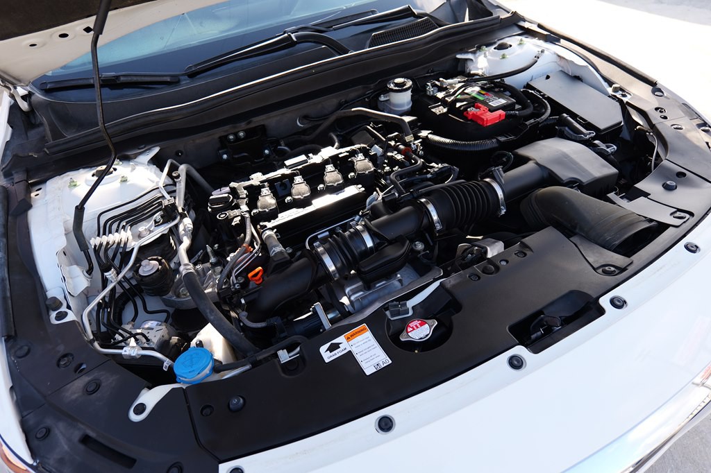 2018 Honda Accord Image 50