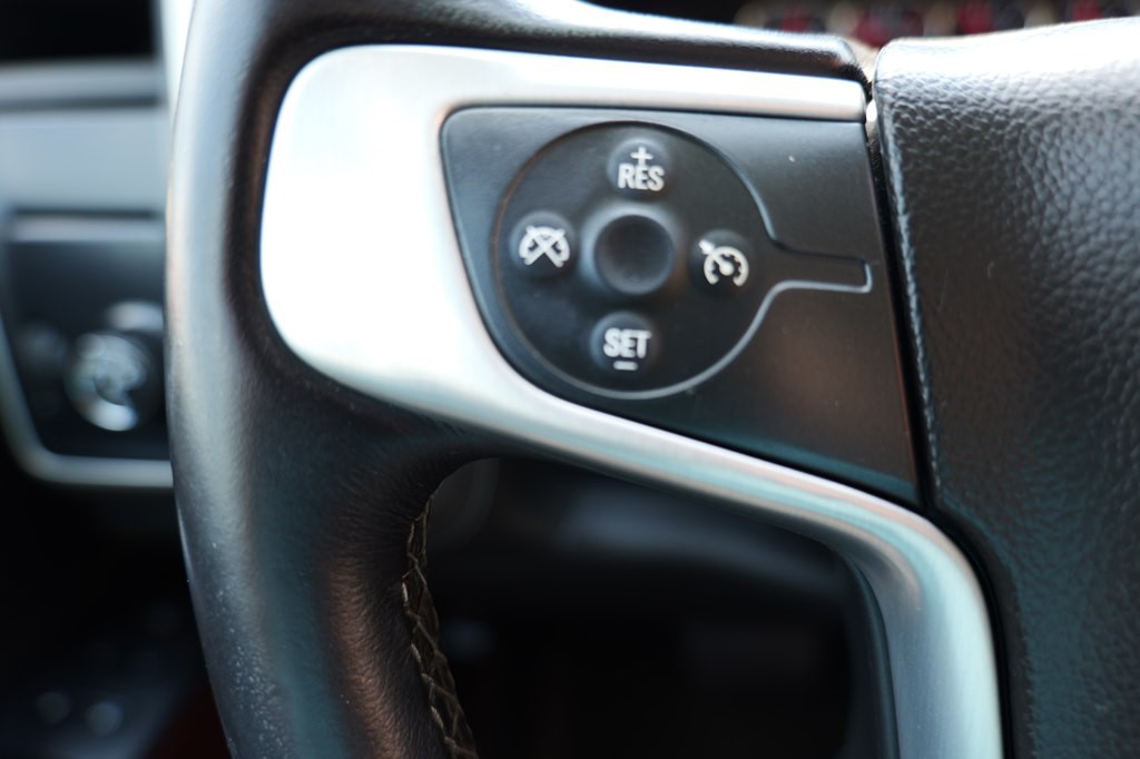 2015 GMC Sierra Image 17