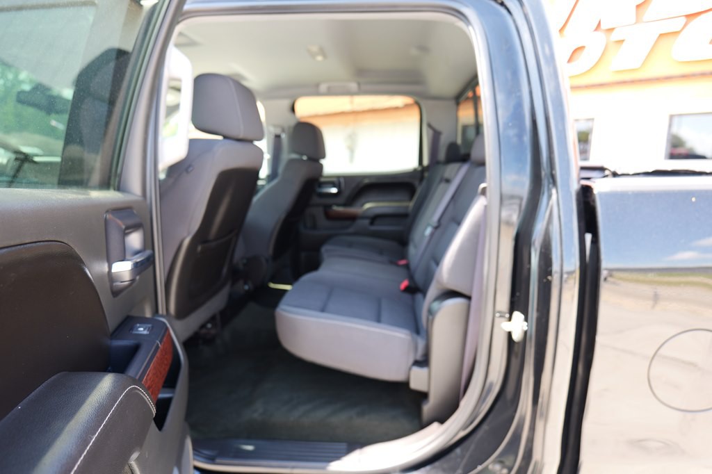 2015 GMC Sierra Image 25