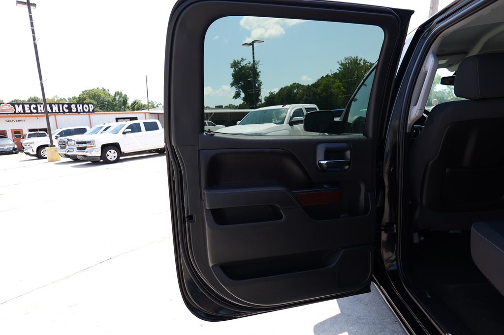2015 GMC Sierra Image 28