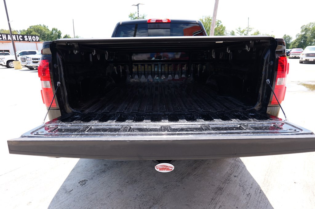 2015 GMC Sierra Image 32