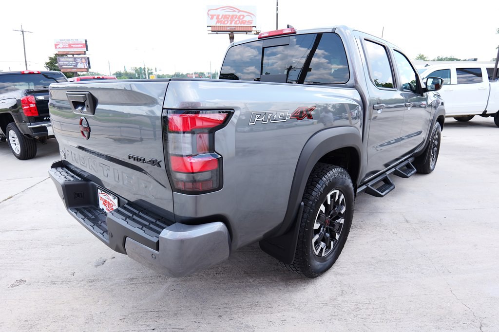 2024 Nissan Frontier Image 5