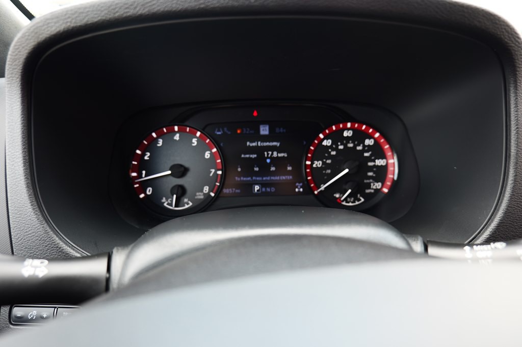 2024 Nissan Frontier Image 19
