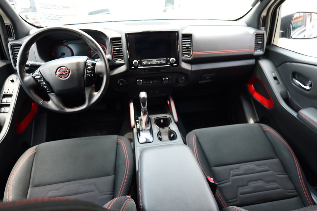 2024 Nissan Frontier Image 31