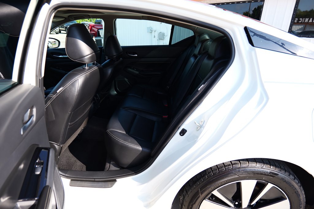 2022 Nissan Altima Image 29