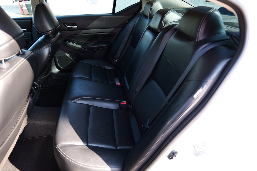 2022 Nissan Altima Image 31