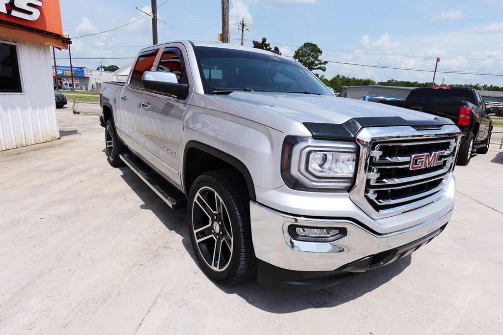 2018 GMC Sierra Image 3