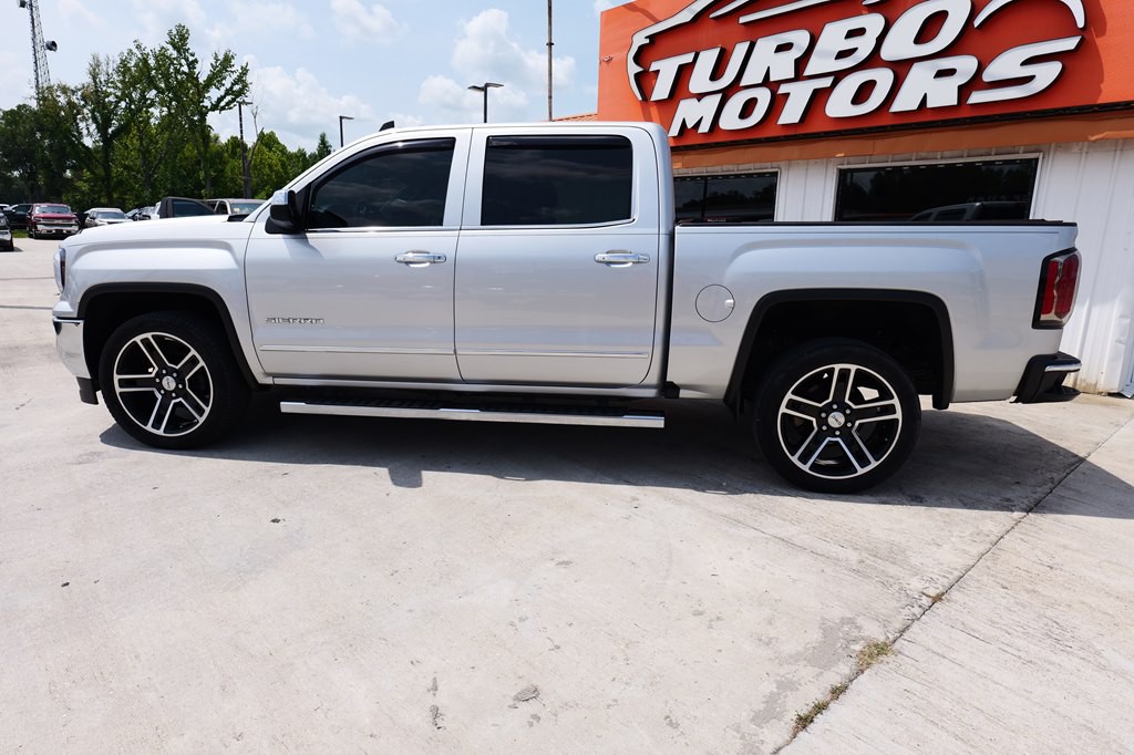 2018 GMC Sierra Image 8